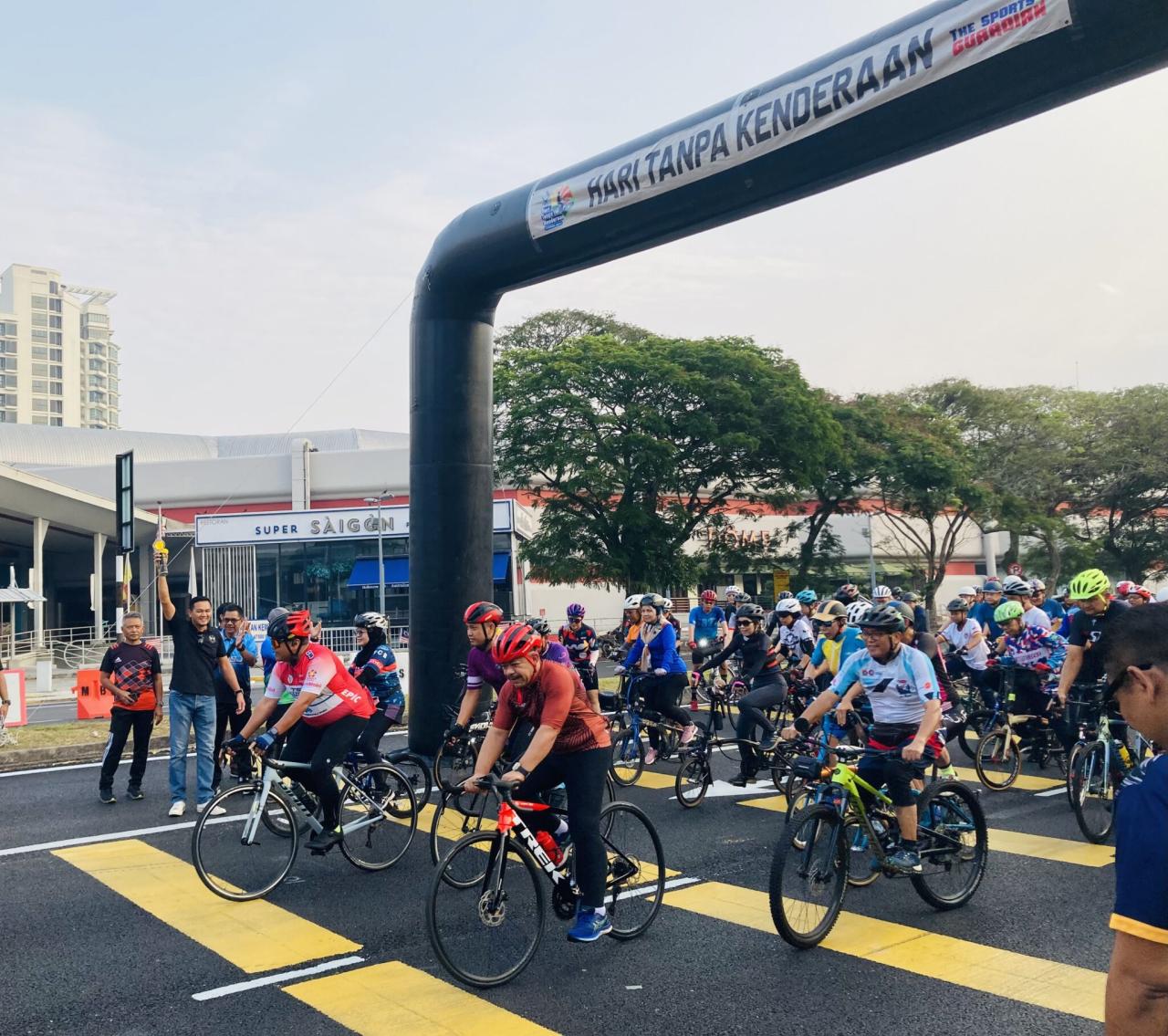 Penutupan Jalan Untuk Lumba Basikal – Apa Hak Pengguna Lain? Penutupan Jalan Untuk Lumba Basikal – Apa Hak Pengguna Lain?